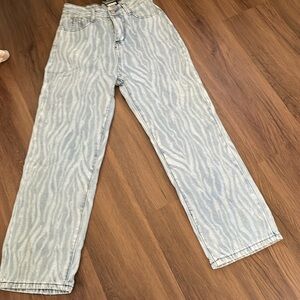 SZPUTNYIK WOMEN JEAN SIZE MEDIUM NWT